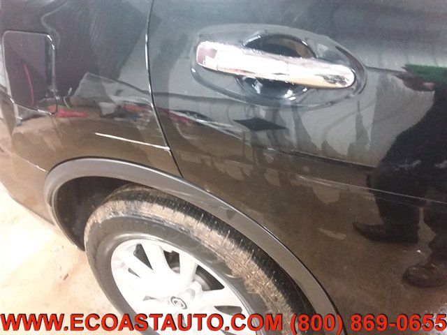 Used 2017 Nissan Rogue SV FWD image 20