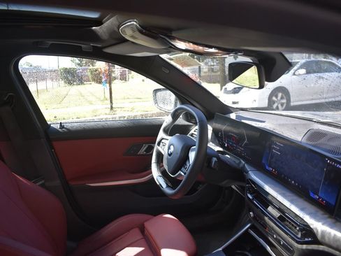 Used 2026 BMW 330i Sedan RWD image 21