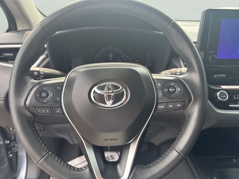 Used 2026 Toyota Corolla Cross LE FWD image 14