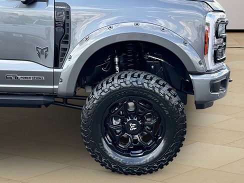 New 2025 Ford F250 Lariat w/ Lariat Ultimate Package image 57