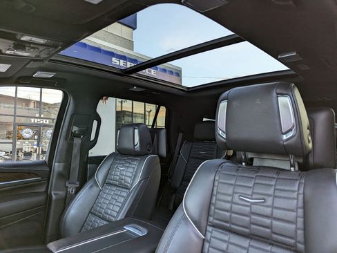 Used 2023 Cadillac Escalade Sport Platinum w/ LPO, Floor Liner Package image 28