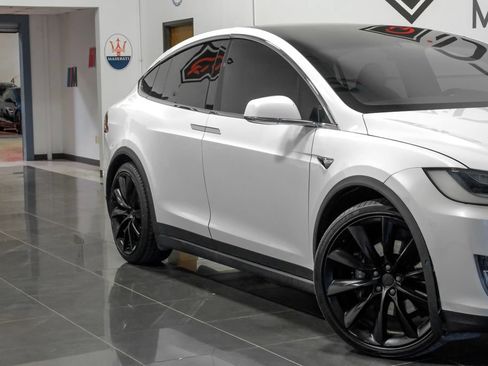 Used 2021 Tesla Model X Long Range AWD/4WD image 6