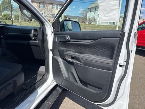 New 2025 Ford Ranger XLT w/ FX4 Off-Road Package image 33
