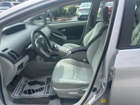 Used 2011 Toyota Prius Two FWD image 9