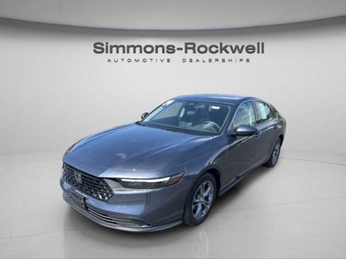 Used 2024 Honda Accord EX image 1