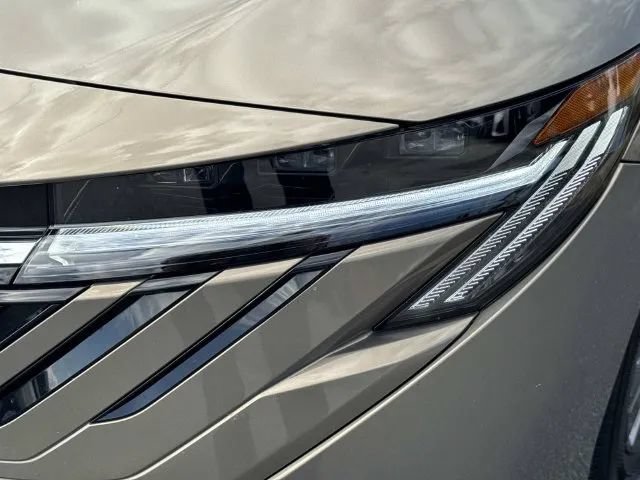 Used 2026 Nissan Sentra SL w/ Floor Mat Package FWD image 10