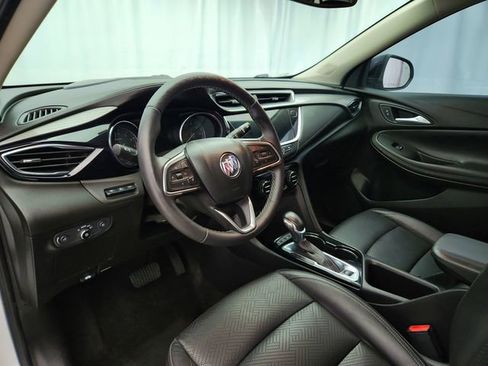 Used 2020 Buick Encore GX Essence w/ Advanced Technology Package AWD/4WD image 9