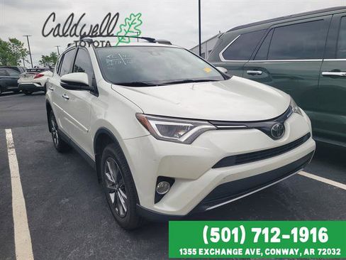 Used 2018 Toyota RAV4 Limited FWD image 3