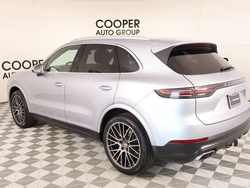 Used 2021 Porsche Cayenne AWD/4WD image 24