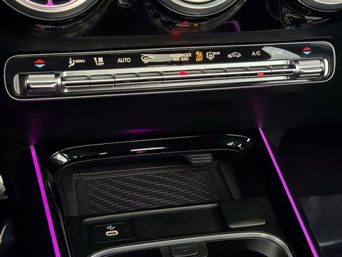 Certified 2025 Mercedes-Benz GLA 35 AMG 4MATIC image 24