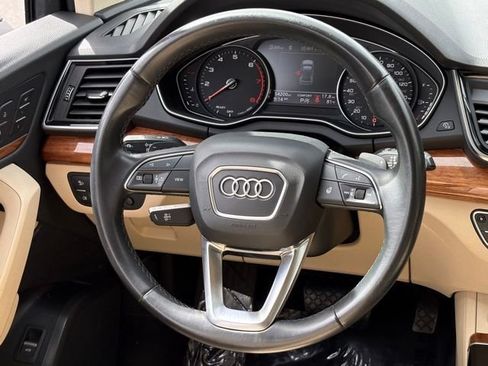 Used 2022 Audi Q5 2.0T Premium w/ Convenience Package AWD/4WD image 20