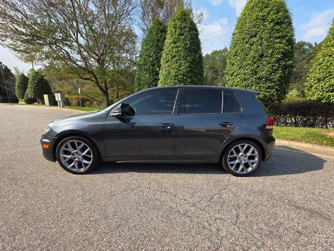 Used 2013 Volkswagen GTI Driver's Edition FWD image 2