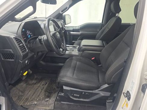 Used 2020 Ford F150 XLT w/ Equipment Group 302A Luxury AWD/4WD image 4