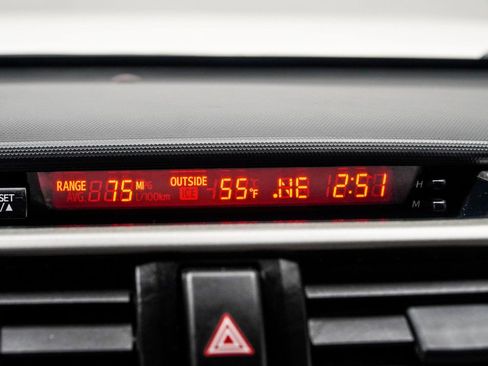 Used 2013 Toyota 4Runner Limited image 25