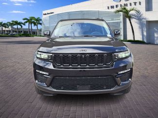 Used 2023 Jeep Grand Cherokee Limited w/ Luxury Tech Group II video 2