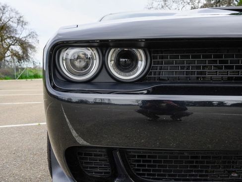 Used 2016 Dodge Challenger SRT Hellcat image 62