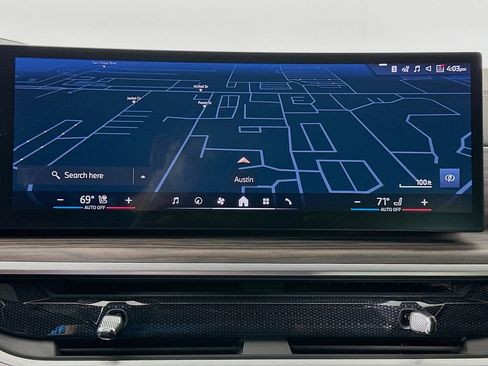 Certified 2024 BMW X5 xDrive40i w/ Premium Package image 13