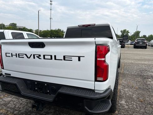 Used 2025 Chevrolet Silverado 2500 LTZ w/ Trail Boss Package AWD/4WD image 3