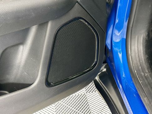 Used 2022 Jeep Compass Limited image 25