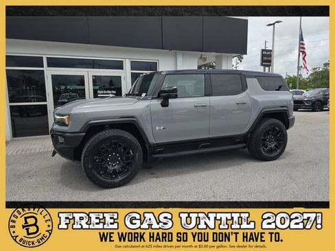 New 2026 GMC Hummer EV SUV AWD/4WD image 1