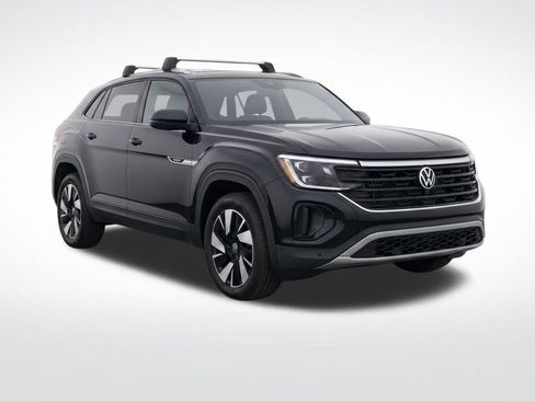 Used 2026 Volkswagen Atlas Cross Sport SE AWD/4WD image 2