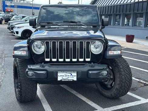 Used 2020 Jeep Wrangler Unlimited Sahara AWD/4WD image 8