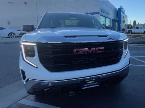 Used 2023 GMC Sierra 1500 Pro image 3