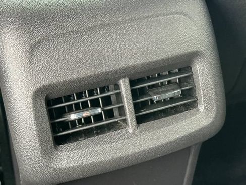 Used 2024 Chevrolet Equinox LT AWD/4WD image 44