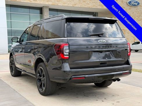 Used 2022 Ford Expedition Limited AWD/4WD image 11