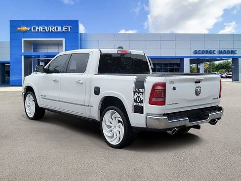 Used 2022 RAM 1500 Limited AWD/4WD image 3