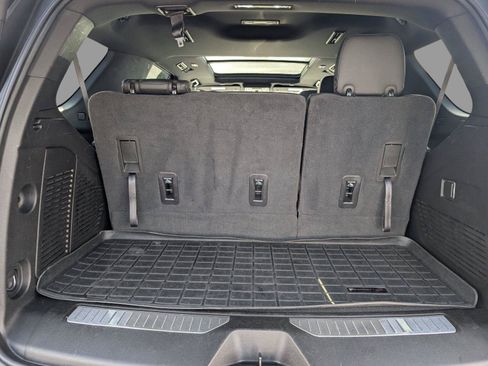Used 2023 Chevrolet Tahoe RST RWD image 34