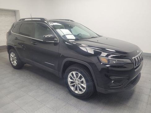 Used 2022 Jeep Cherokee Latitude Lux w/ Sun & Sound Group AWD/4WD image 11