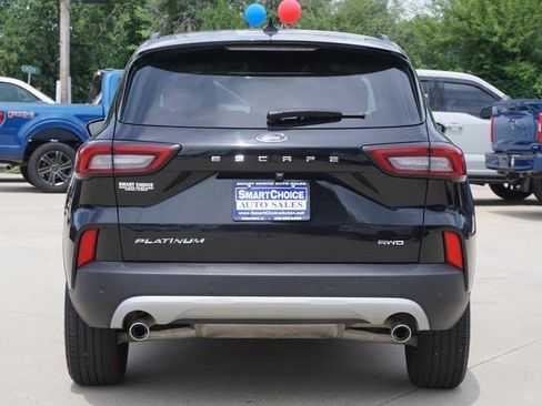 Used 2024 Ford Escape Platinum AWD/4WD image 4