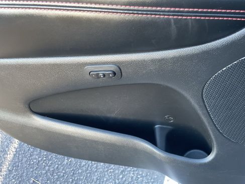 Used 2016 Jeep Grand Cherokee Limited 75th Anniversary image 21