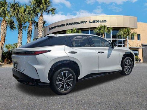 Certified 2024 Lexus RZ 300e Premium w/ Cold Area Package FWD image 4