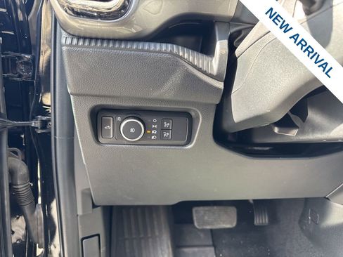 Used 2024 Ford Ranger XLT w/ Technology Package image 19