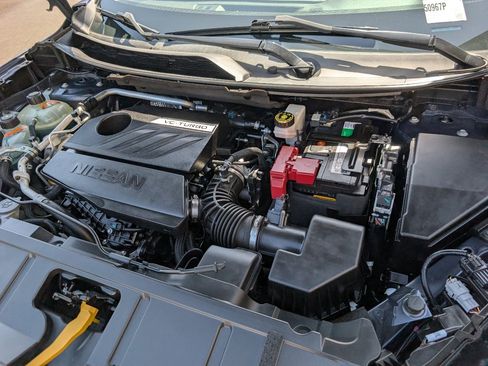 Used 2022 Nissan Rogue SV FWD image 20