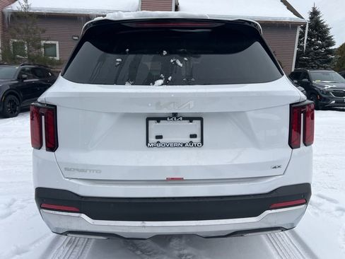 New 2026 Kia Sorento S w/ S Panoramic Sunroof Package AWD/4WD image 3