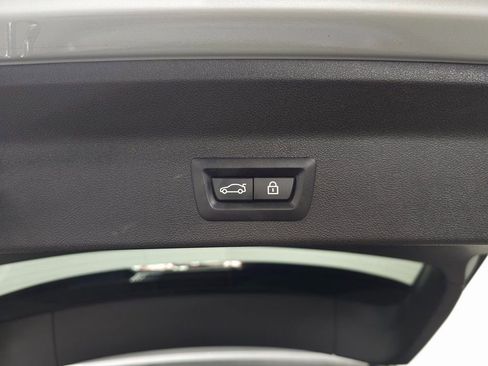 Used 2020 BMW X3 xDrive30i w/ Premium Package image 10