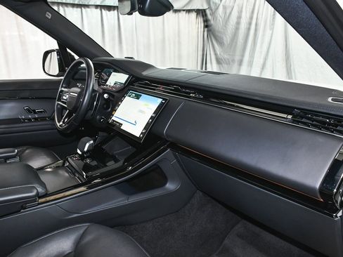 Used 2024 Land Rover Range Rover Sport Dynamic SE image 66