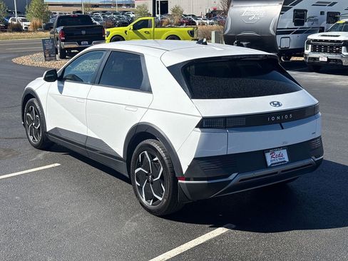 Used 2024 Hyundai Ioniq 5 SE image 35