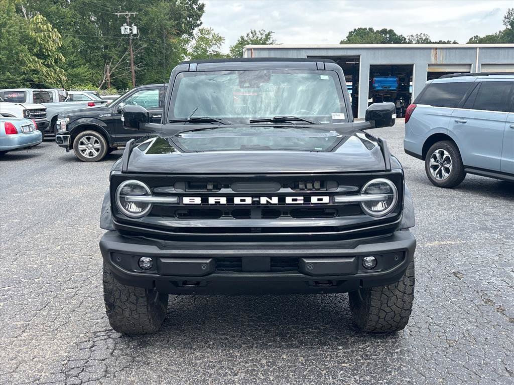 Certified 2024 Ford Bronco Outer Banks AWD/4WD image 2