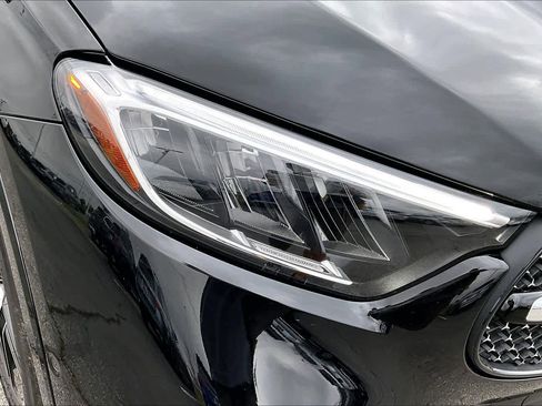 Certified 2025 Mercedes-Benz GLC 300 GLC 300 image 28