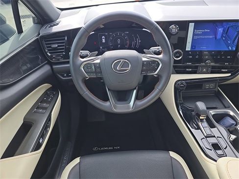 Used 2024 Lexus NX 250 FWD image 16