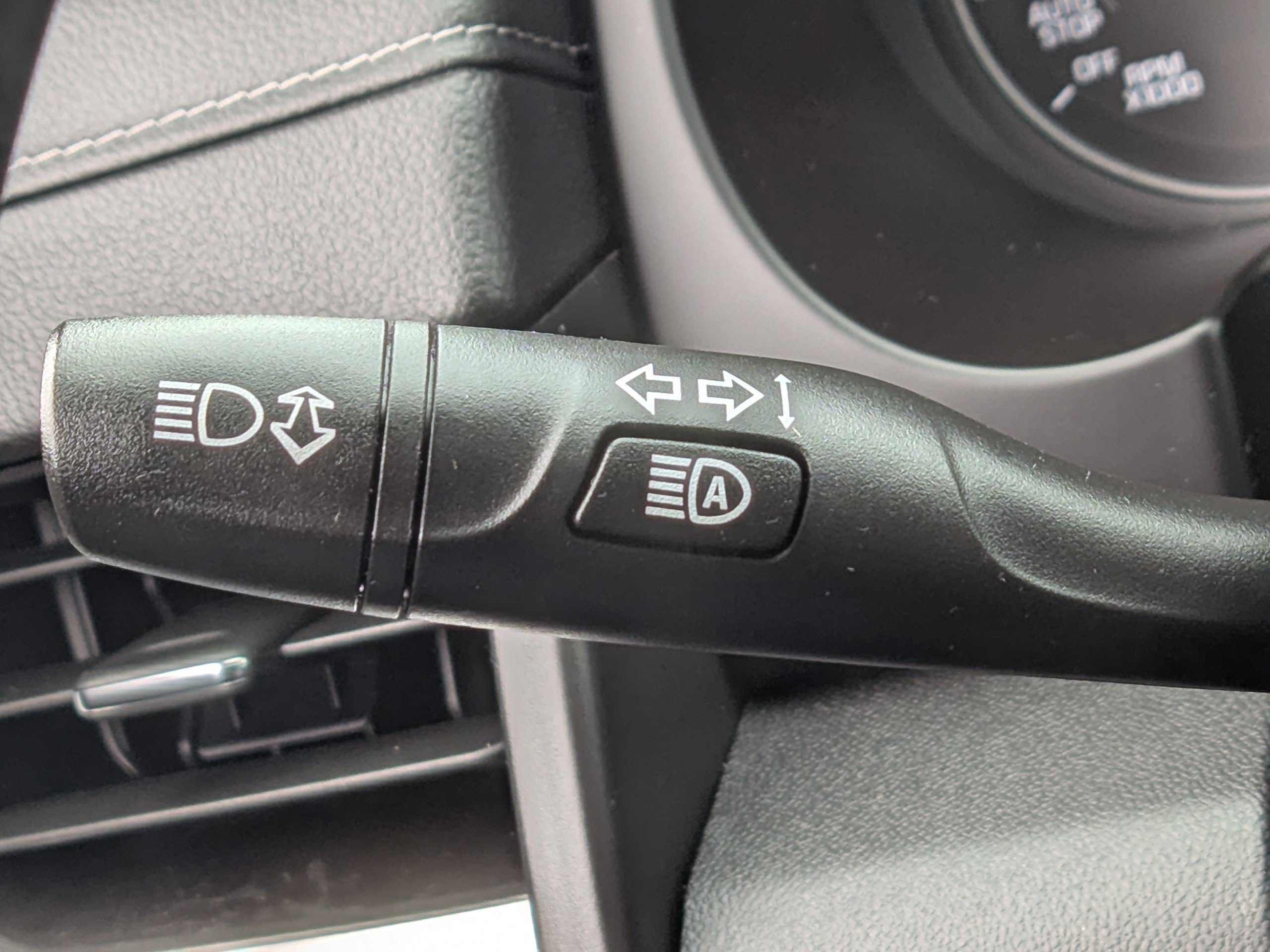 Certified 2024 GMC Terrain SLE AWD/4WD image 26