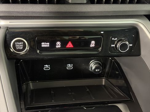 Certified 2025 Audi Q5 Premium Plus w/ Premium Plus image 24