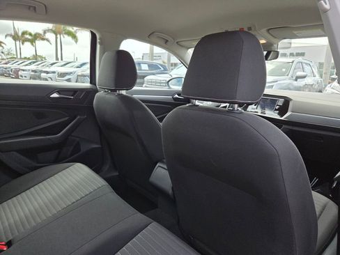 Used 2024 Volkswagen Jetta S image 12