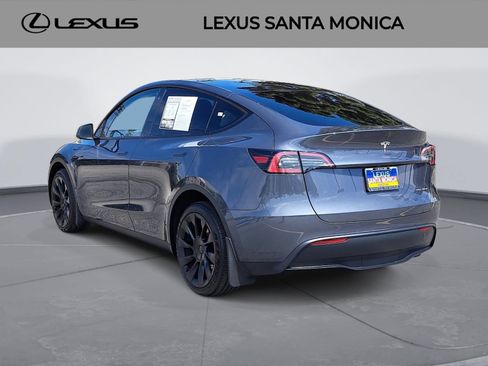 Used 2023 Tesla Model Y Long Range AWD/4WD image 7