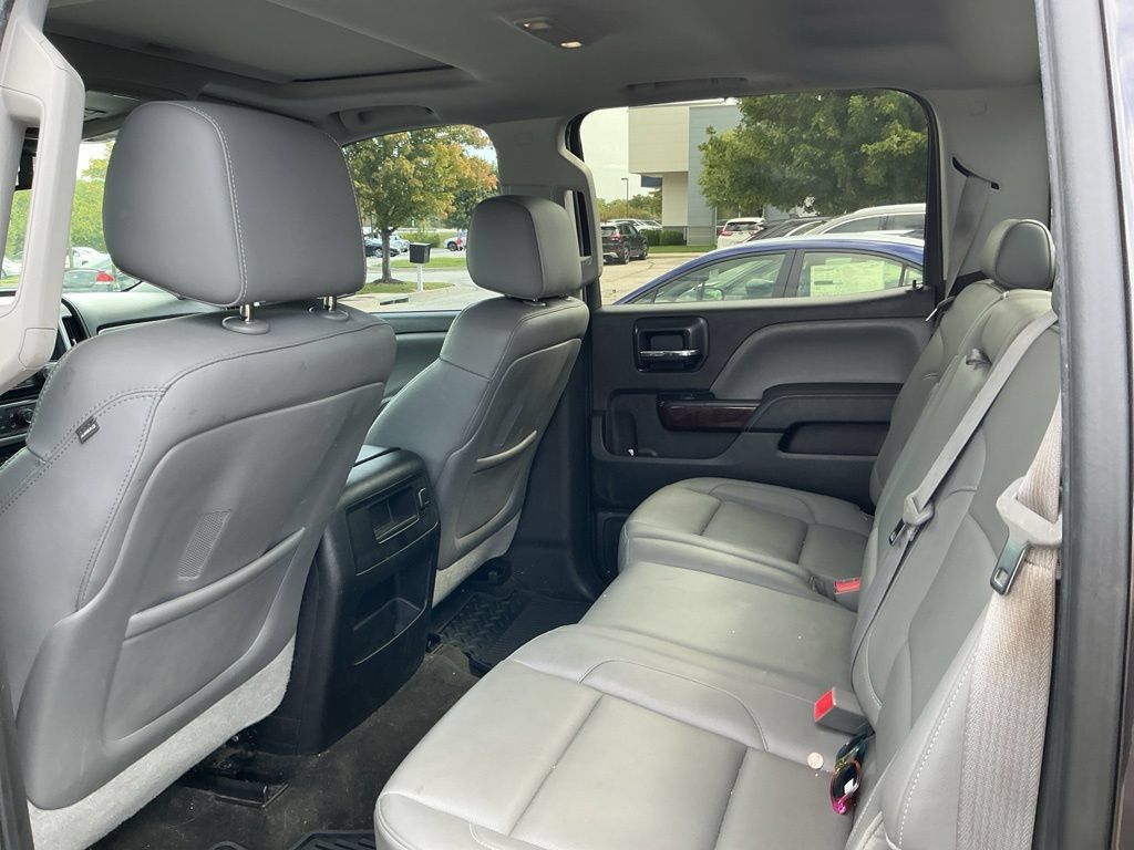 Used 2015 GMC Sierra 1500 SLT w/ SLT Crew Cab Value Package AWD/4WD image 14