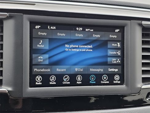 Used 2020 Chrysler Pacifica Touring w/ S Appearance Package image 33